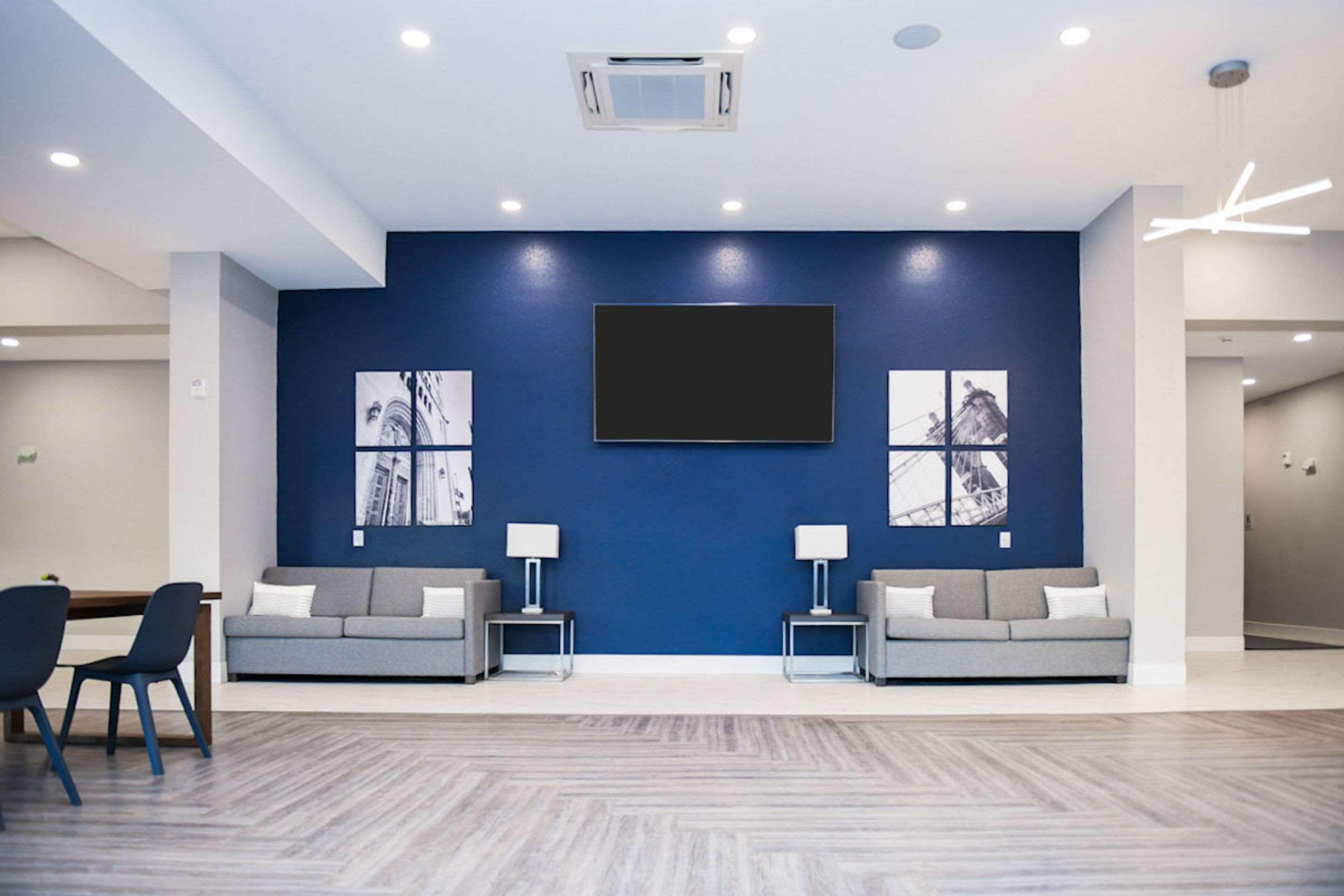 Mainstay Suites Cincinnati University - Uptown Exterior foto